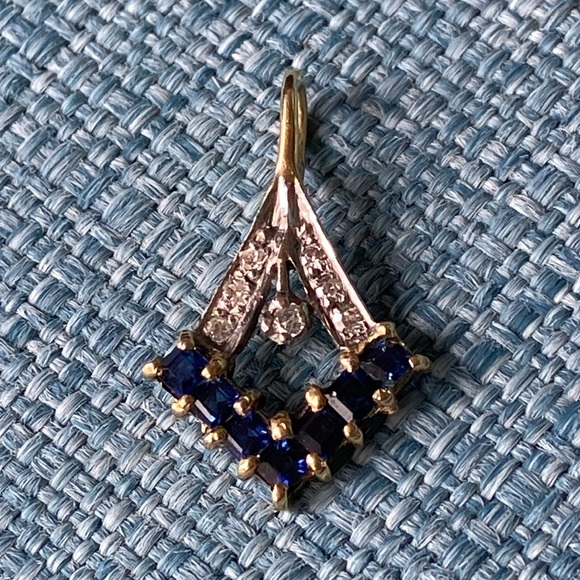 Genuine Sapphires and Diamonds 14k Gold Pendant - Picture 3 of 17